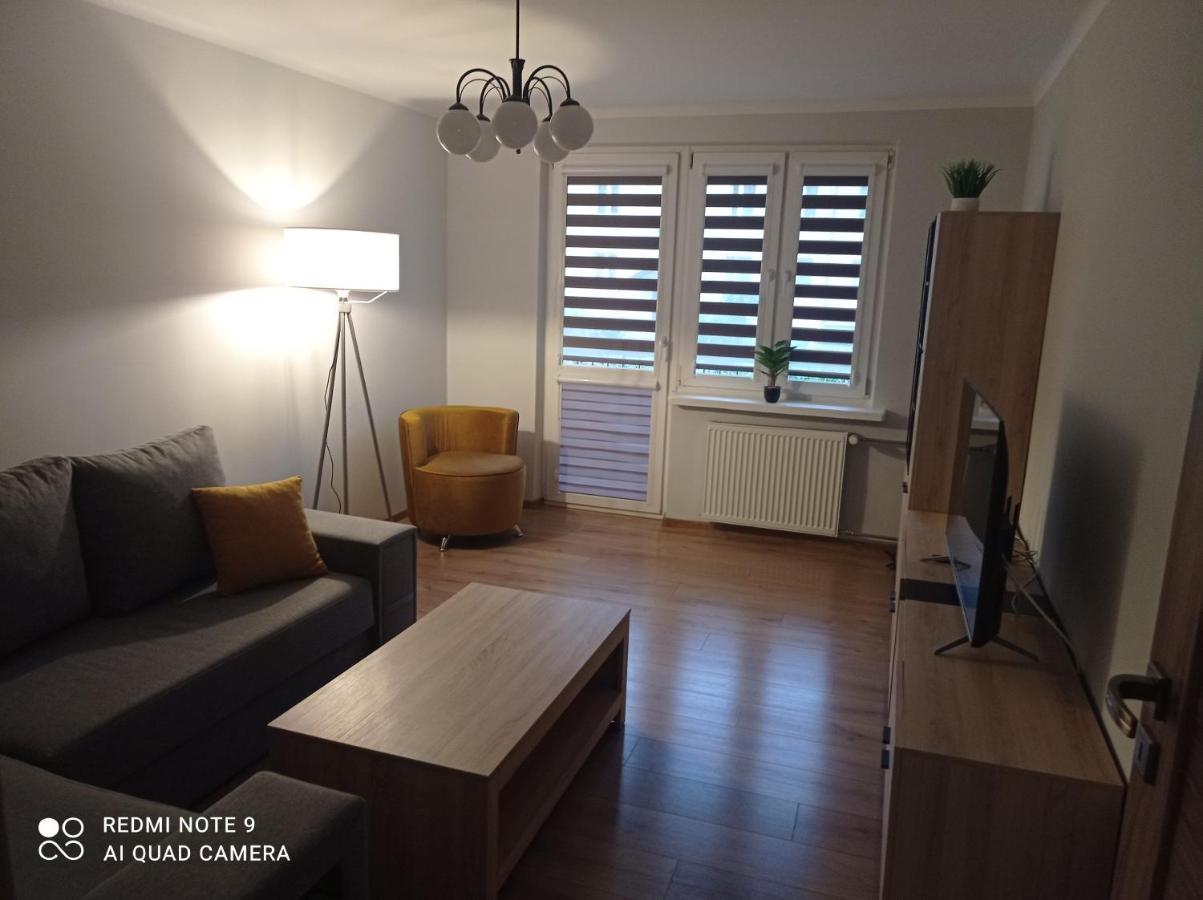 Apartament Na Parterze Сталёва-Воля Экстерьер фото